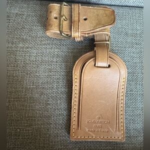 Authentic Louis Vuitton Vachetta Leather Luggage Tag & Poignet Set